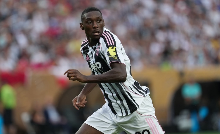 开云-爱游戏-都体：尤文与巴黎就穆阿尼的转会深入谈判，这笔交易预计很快完成