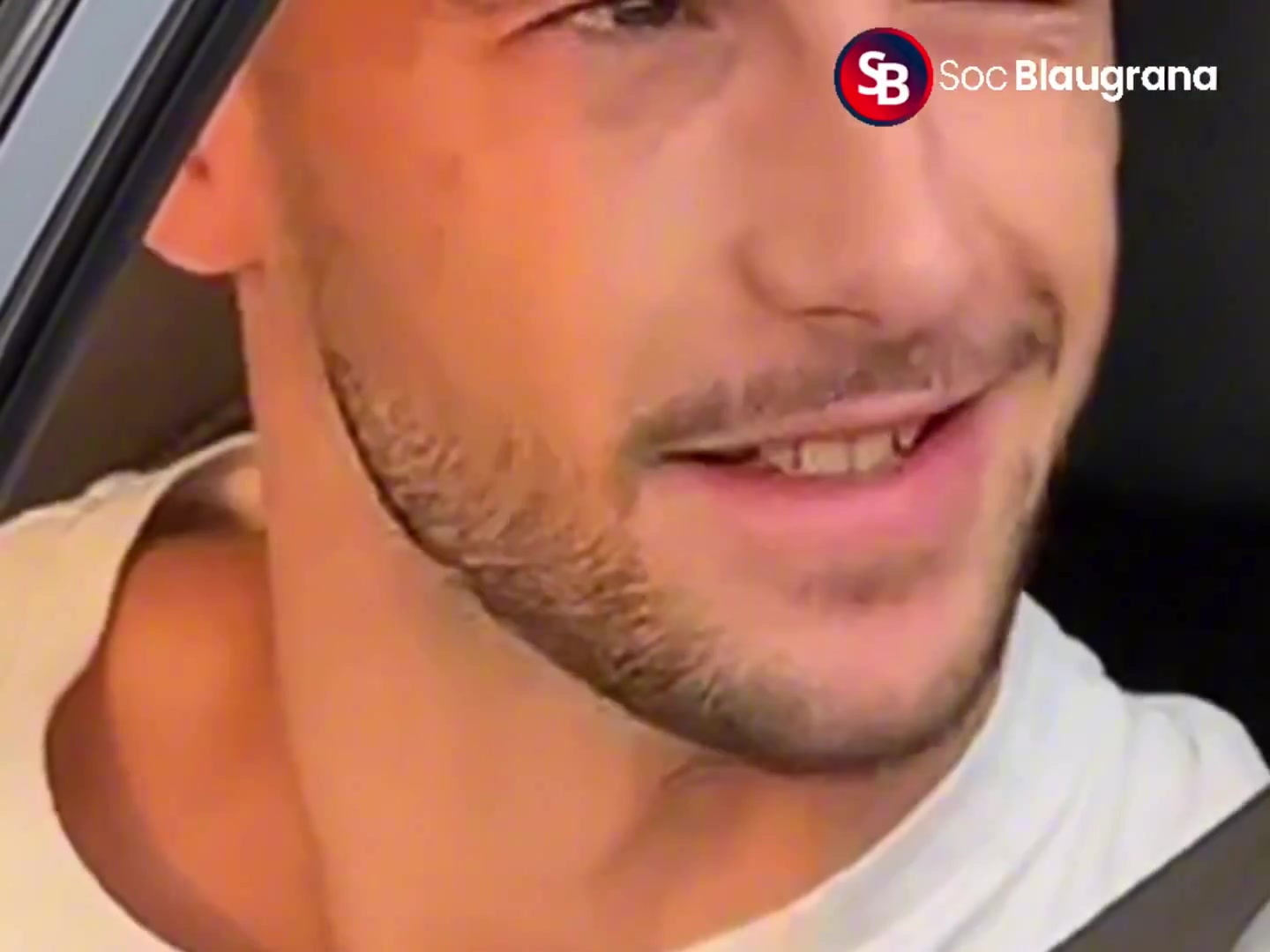 开云-爱游戏-遭鞋钉踹脸😣巴萨门将加西亚右脸肿了个大包，赛后清晰可见