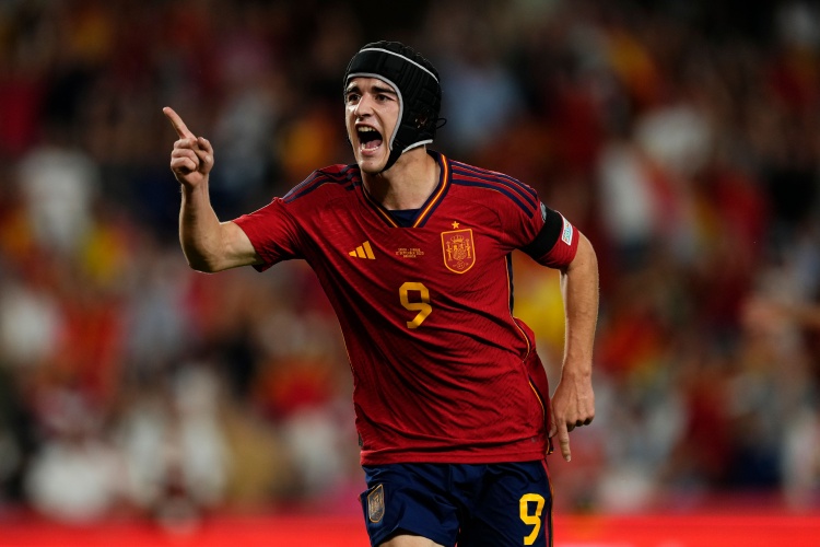 开云登录入口-巴萨中场加维因伤缺席本期西班牙国家队征召