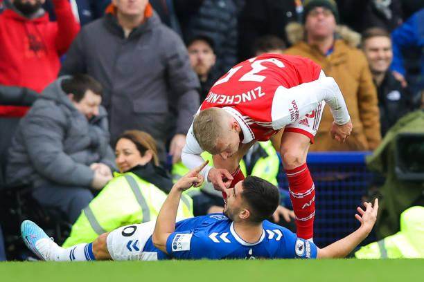 开云-爱游戏-状态极差稀里糊涂输球，阿森纳联赛第二败没有借口